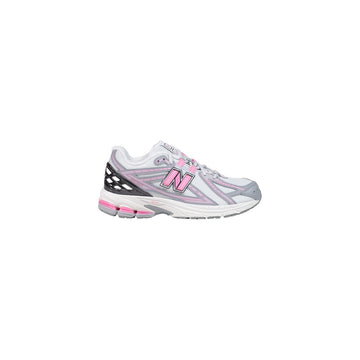 New Balance Women Sneakers