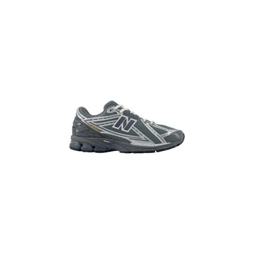 New Balance Men Sneakers
