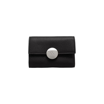 Calvin Klein  Women Wallet