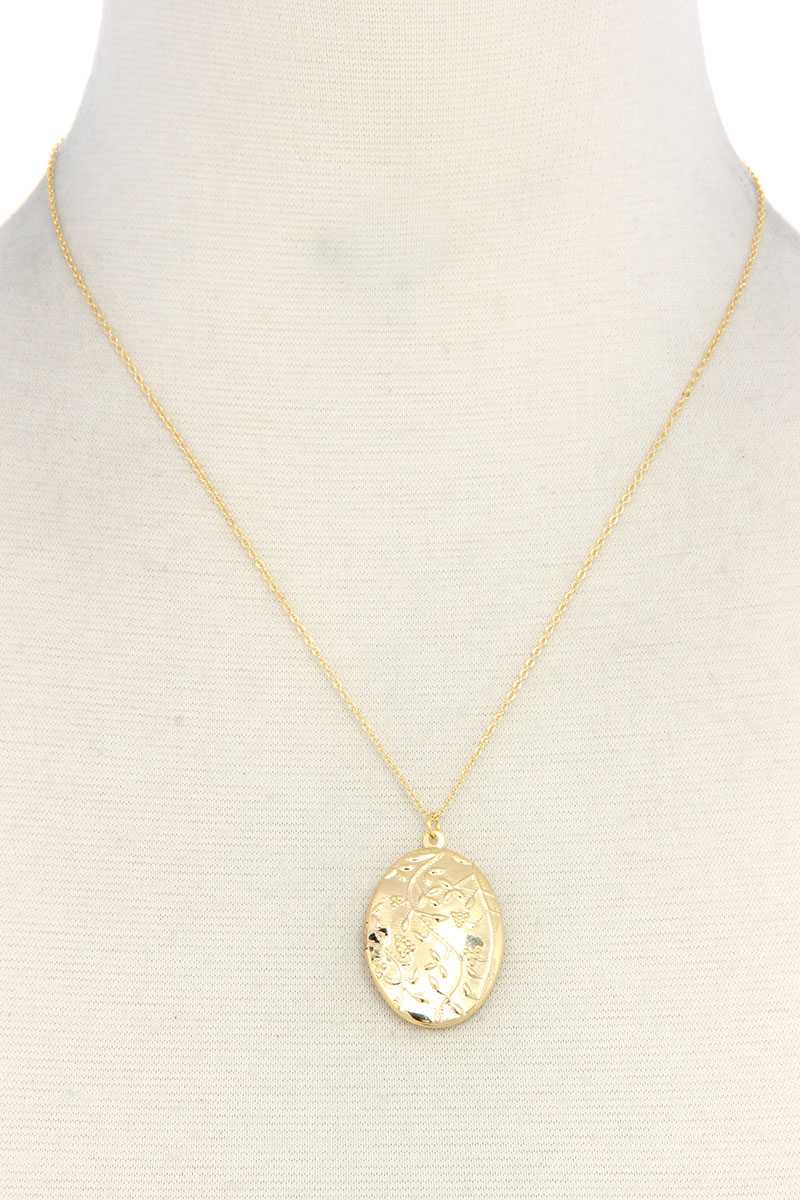 Leaf Oval Shape Locket Metal Necklace - Fashion Quality Boutik