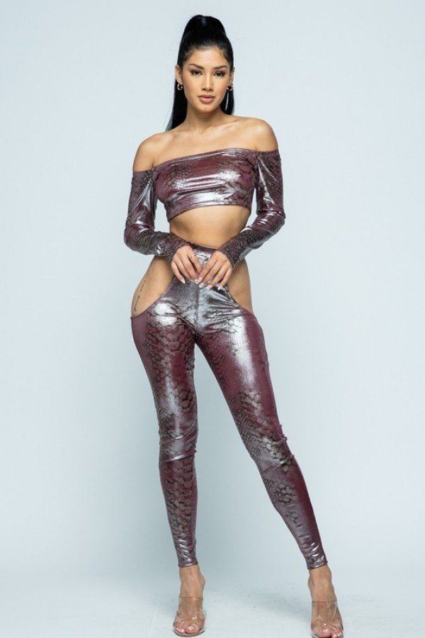 Snake Foil Print Off Shoulder Long Sleeve Top With Waist Band Under Side Cut Open Pants Set - Fashion Quality Boutik