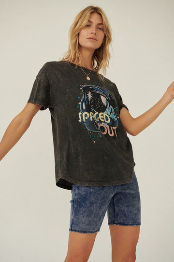 A Mineral Washed Graphic T-shirt - Fashion Quality Boutik